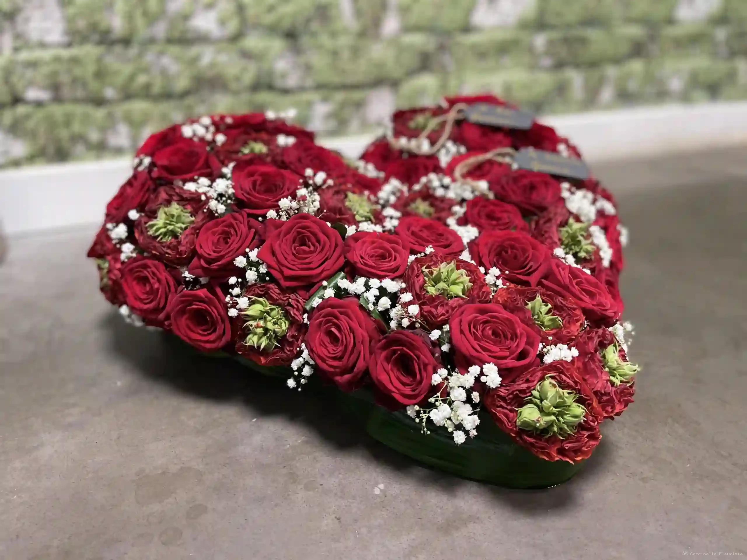 Cœur — composition florale Coccinelle
